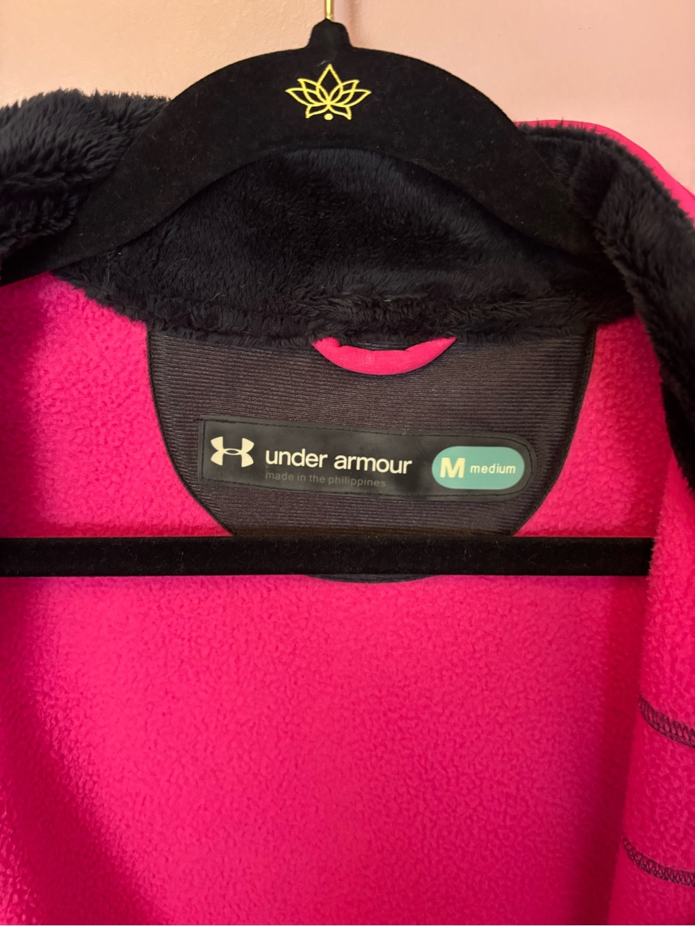 Under Armour Hot Pink Full Zip Activewear Jacket Y2K Medium - Picture 5 of 10
